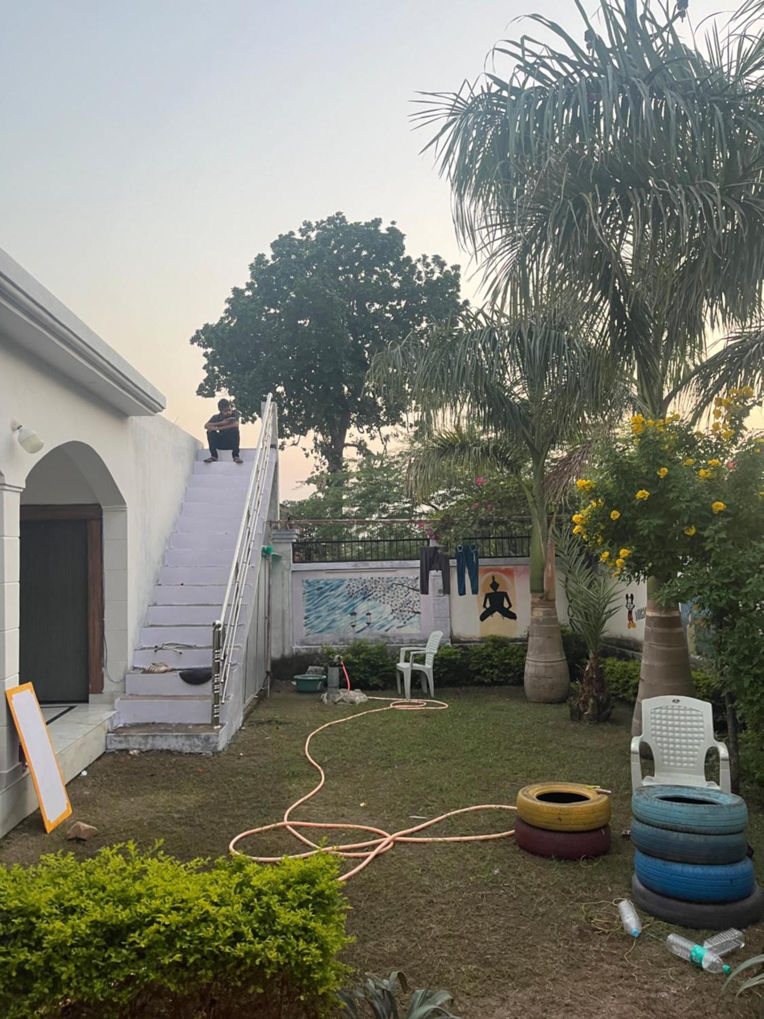 Sunrise Bed & Breakfast Khajurāho Exterior foto